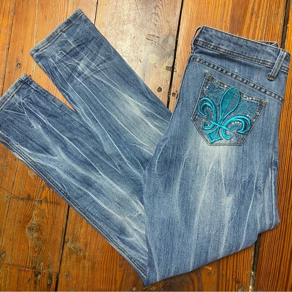 Dereon by Beyoncé Ladies Straight Leg Jeans Size 11/12 Embellished Fleur de Lis - Picture 9 of 9